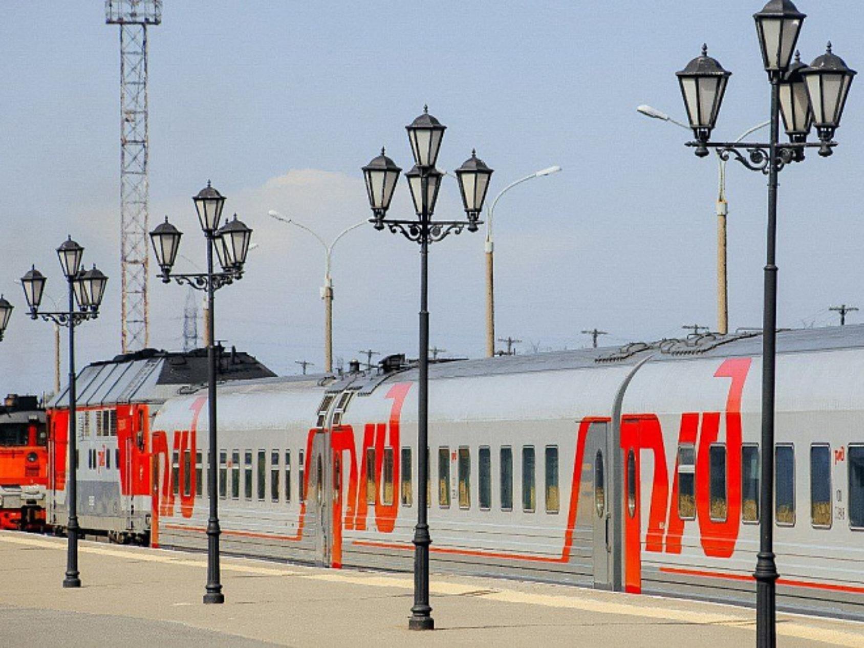 Архангельск и Санкт-Петербург связали дополнительные поезда