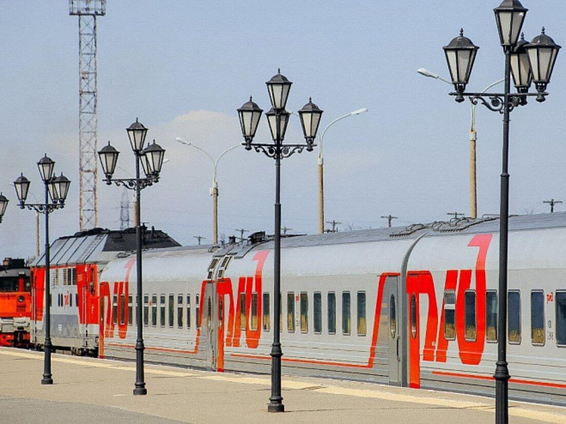 Поезда архангельск с петербург. РЖД Архангельск. Станция Архангельск город. Архангельск подвижной состав. Вагон Архангельск.