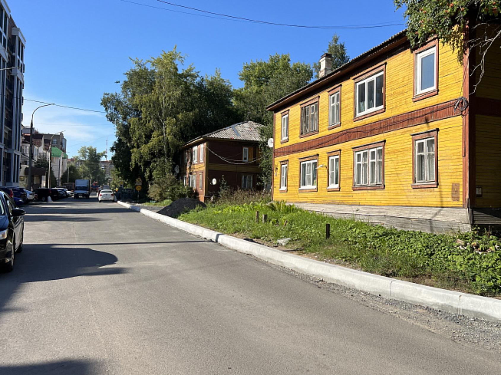 В Архангельске завершается ремонт дорожного полотна на проспекте Советских  Космонавтов