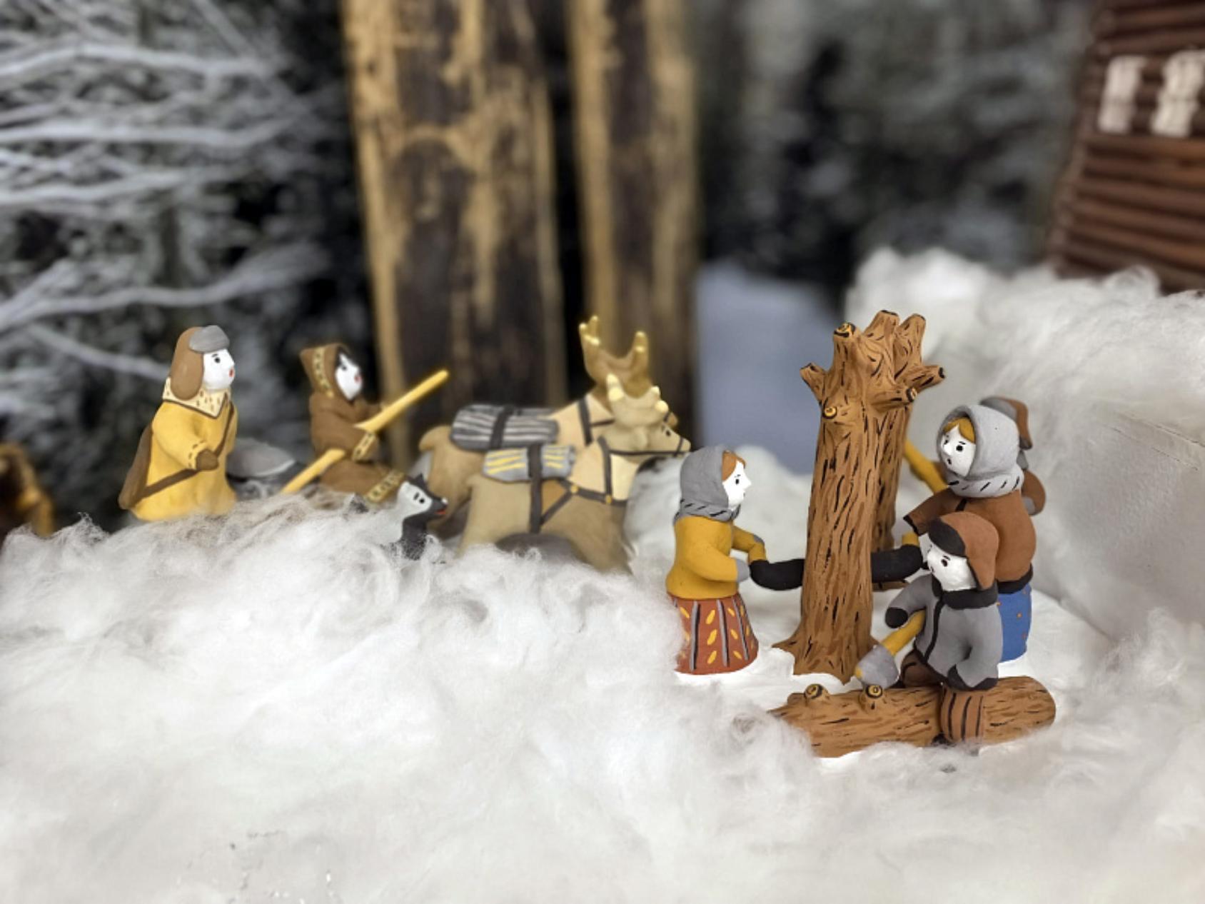 В Доме Коммерческого собрания работает выставка «Живая традиция – живая память»